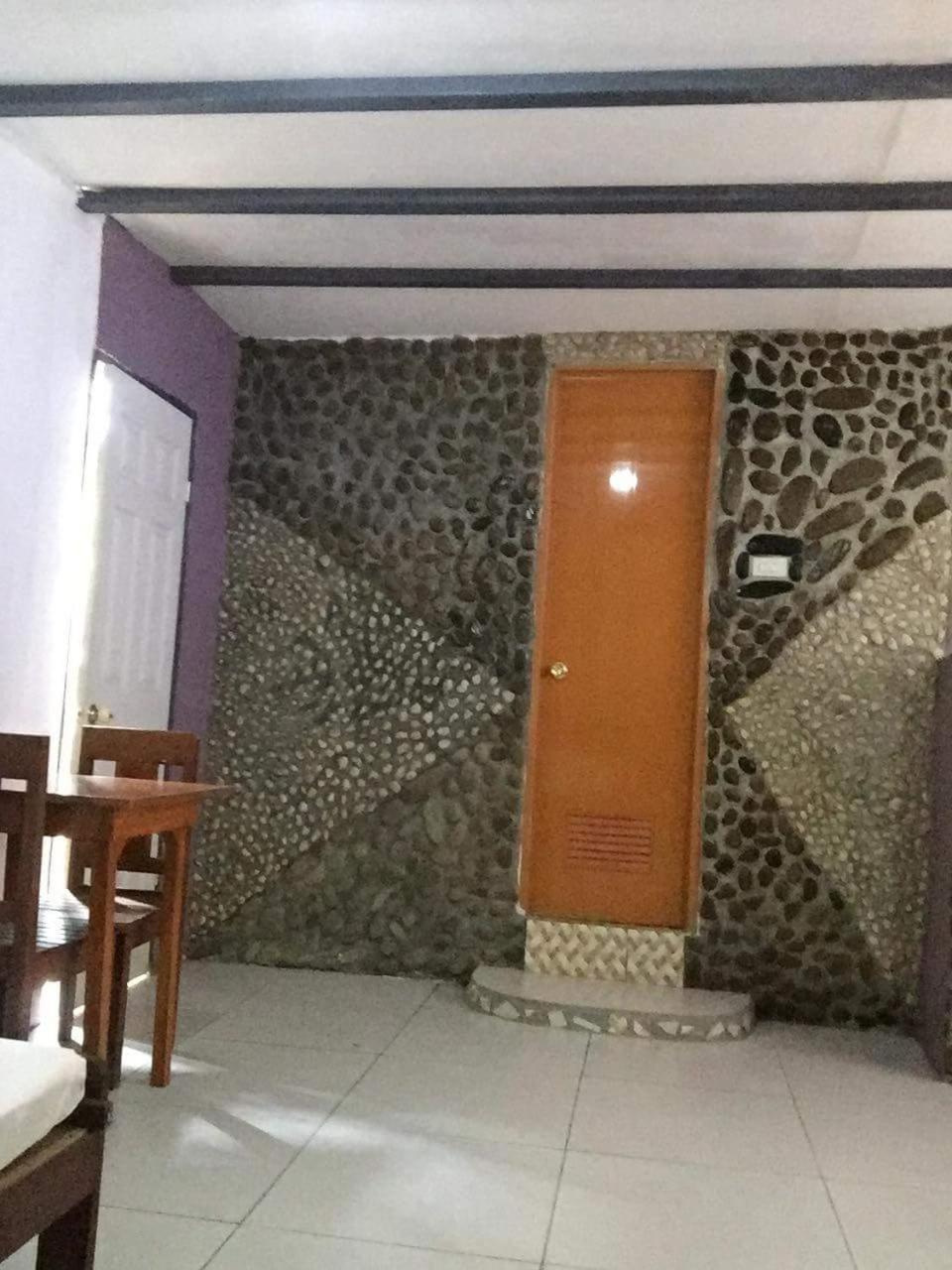 Larmar Bed And Breakfast Puerto Princesa Exterior foto