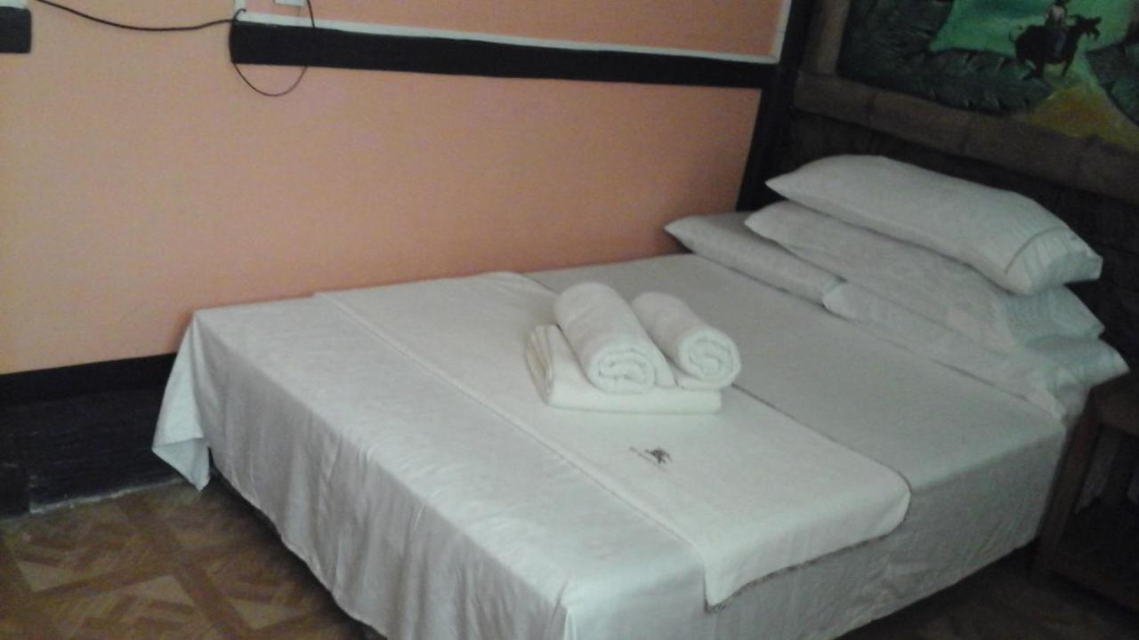 Larmar Bed And Breakfast Puerto Princesa Zimmer foto